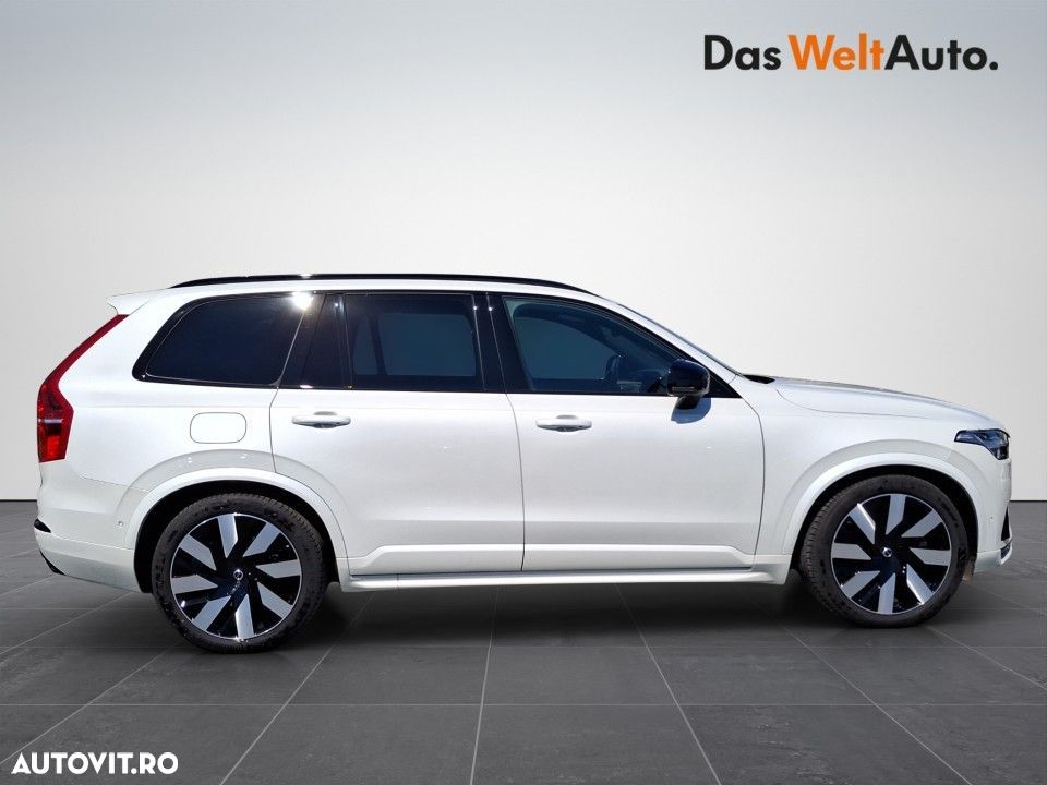 Volvo XC 90 - 7