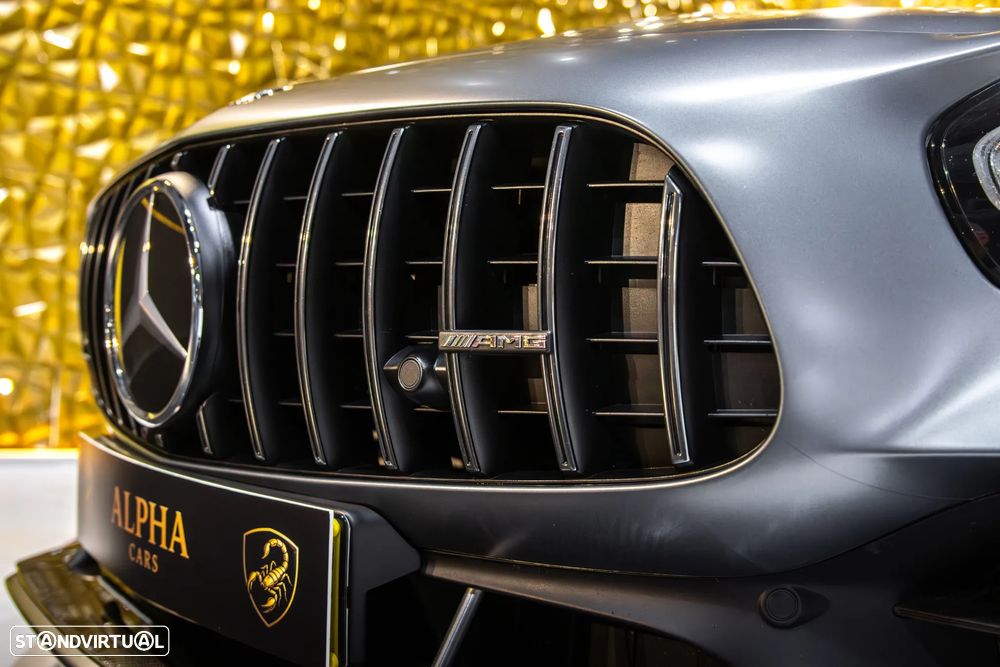 Mercedes-Benz AMG GT R - 18