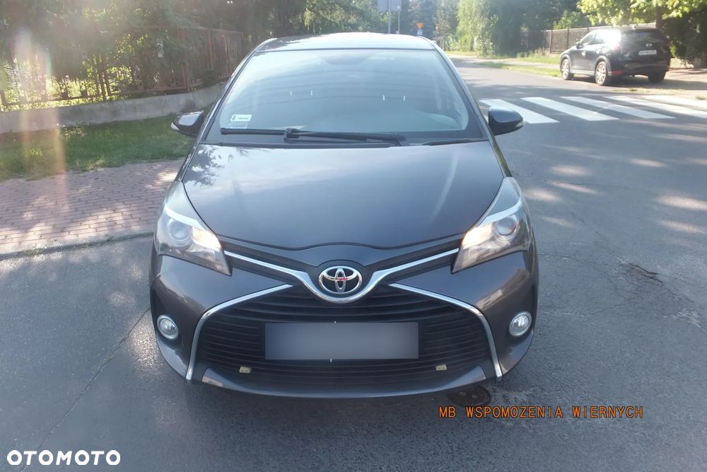 Toyota Yaris 1.33 Premium EU6 - 3