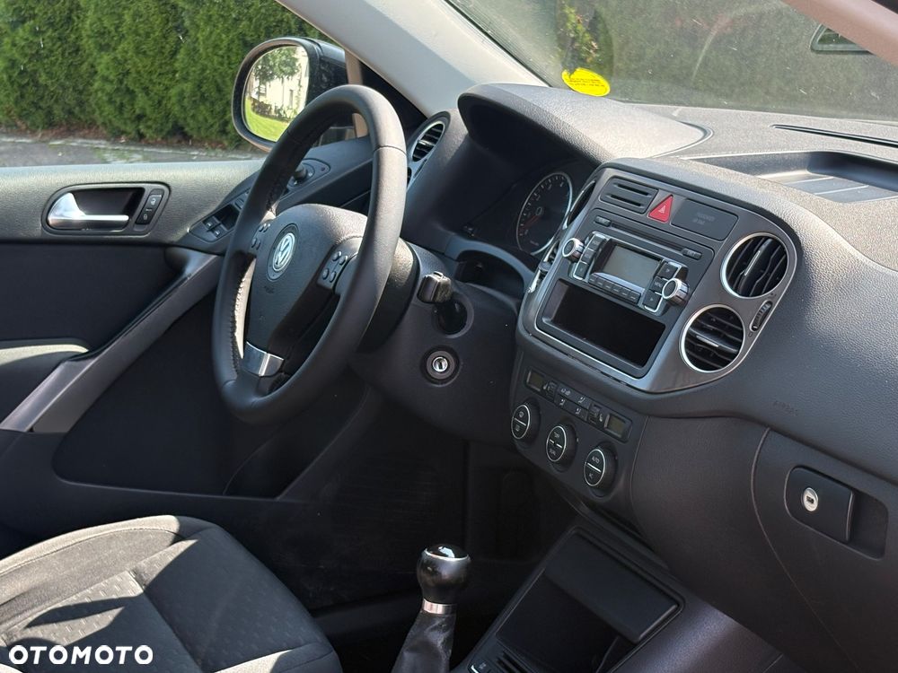 Volkswagen Tiguan 1.4 TSI 4Motion Trend & Fun - 12