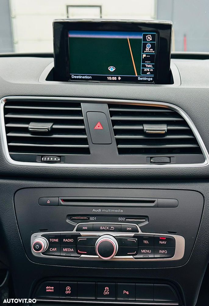 Audi Q3 2.0 TDI Quattro S tronic - 26