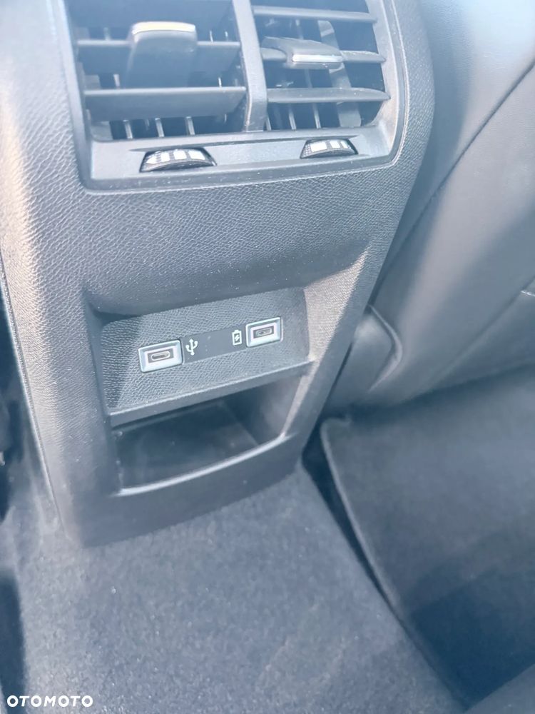 Peugeot 308 BlueHDi 130 EAT8 Allure Pack - 25