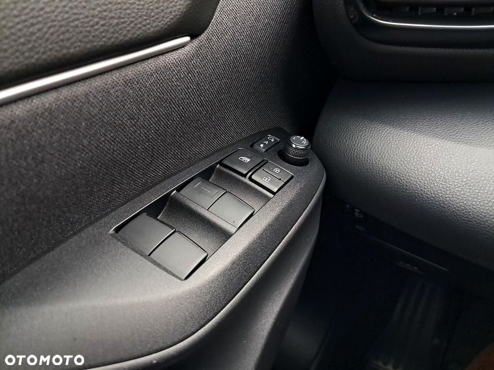 Toyota Yaris Cross Hybrid 1.5 Comfort 4x4 - 15