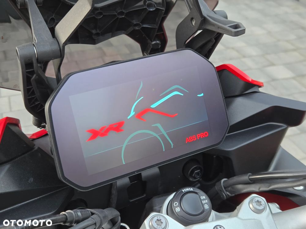 BMW XR - 2