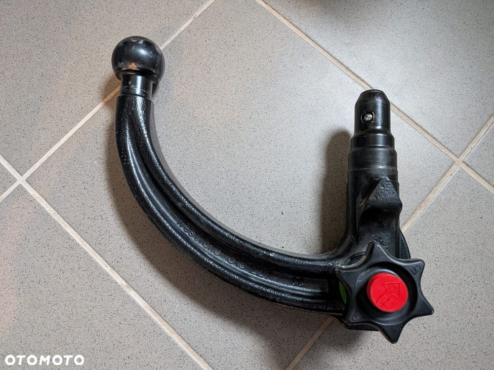 Peugeot 5008 1.5 BlueHDi Allure S&S EAT8 - 18