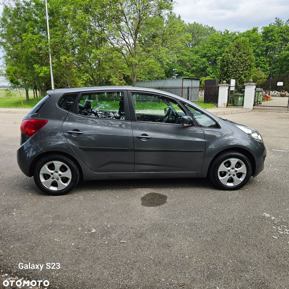 Kia Venga 1.6 CVVT Dream-Team Edition - 9