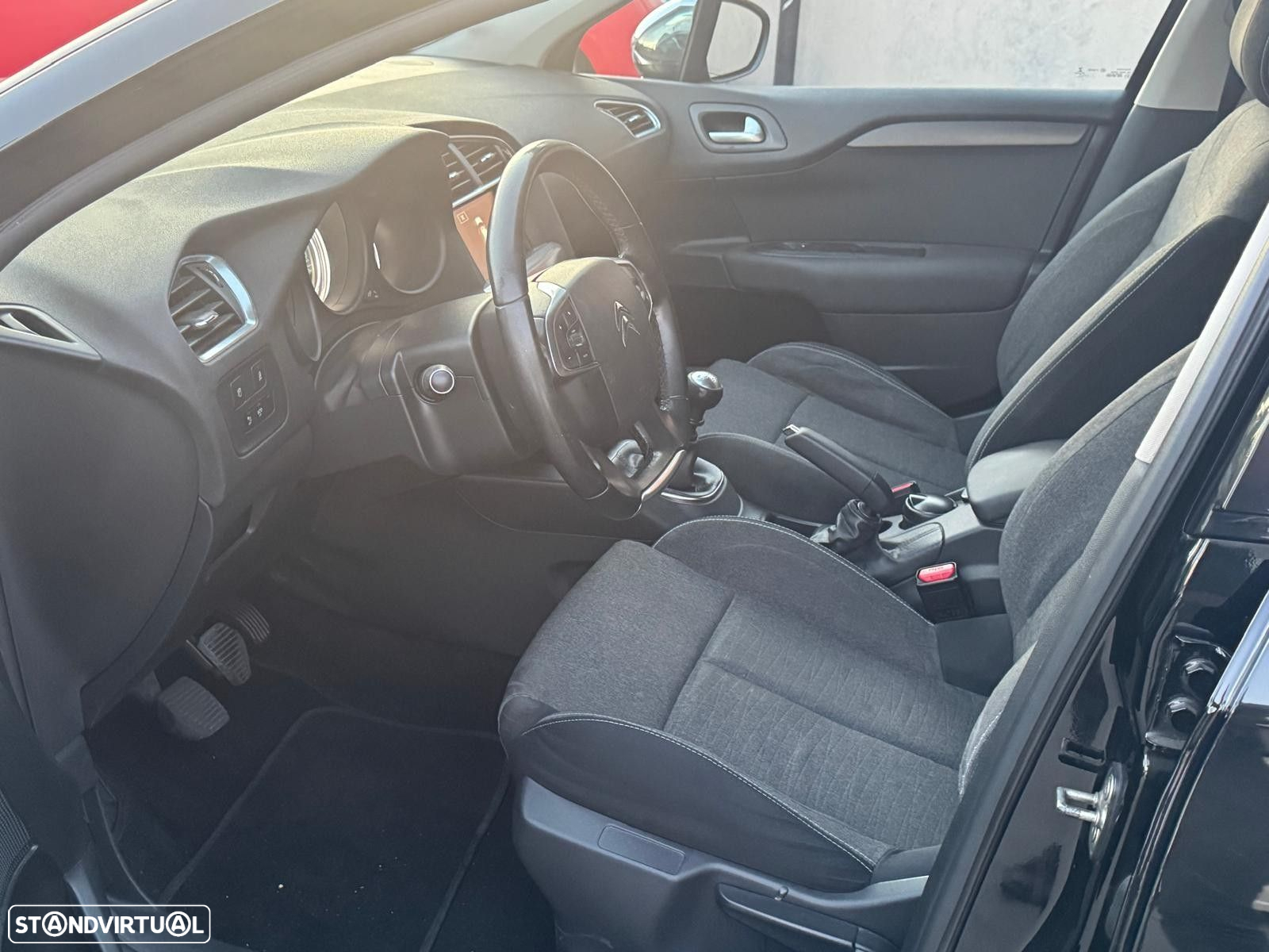 Citroën C4 1.6 BlueHDi Feel - 11