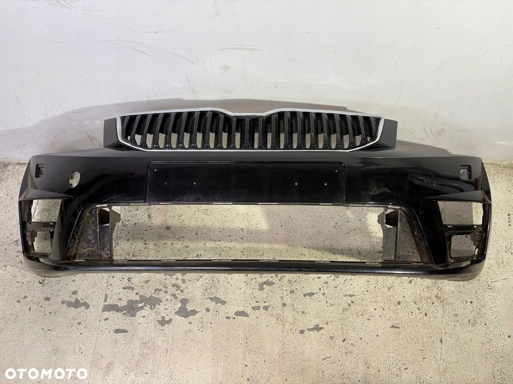 ZDERZAK PRZÓD PRZEDNI SKODA OCTAVIA III 3 RS