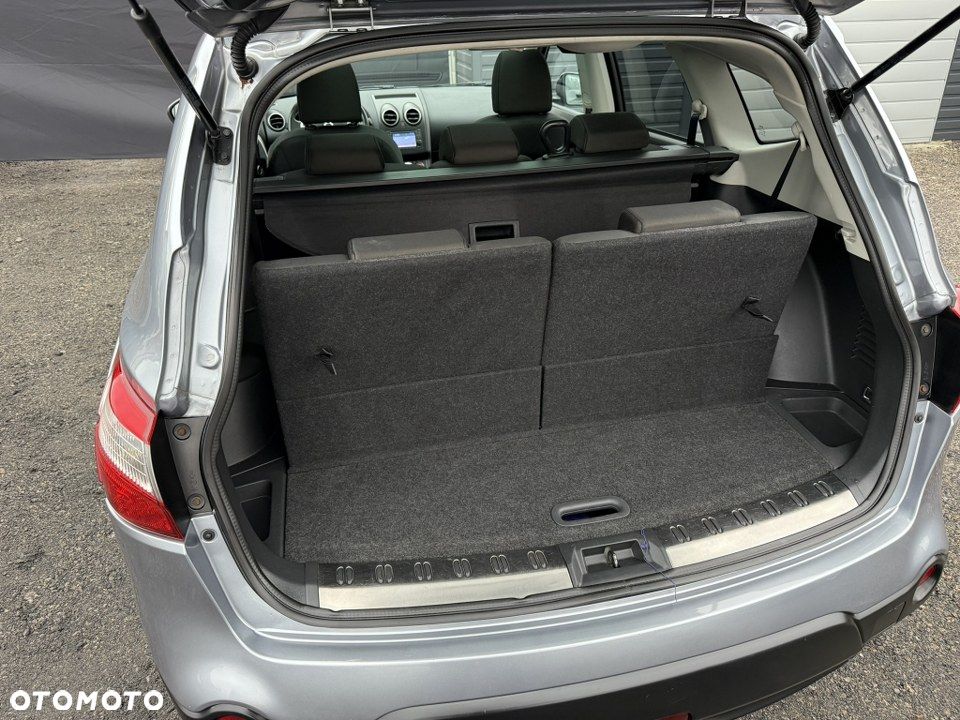 Nissan Qashqai+2 2.0 tekna - 38