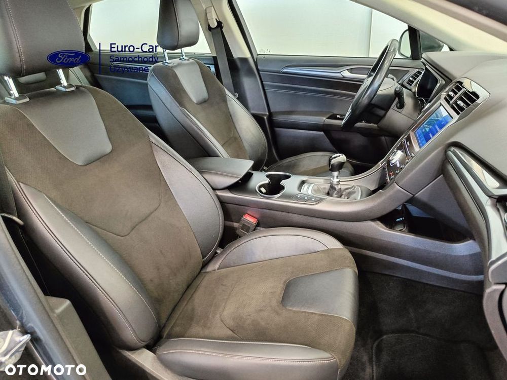 Ford Mondeo 2.0 EcoBlue Titanium - 14