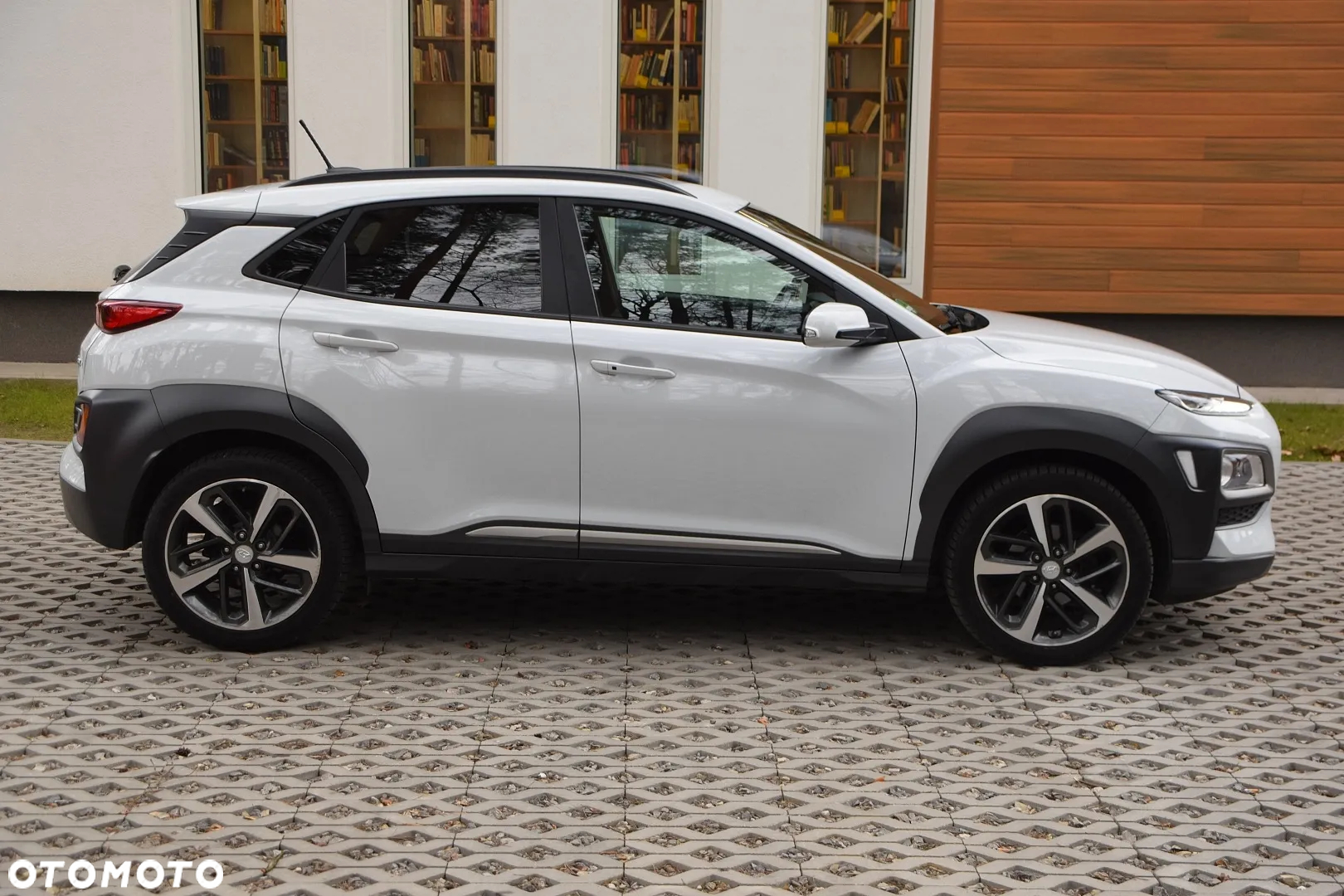 Hyundai Kona 1.0 T-GDI Premium - 8