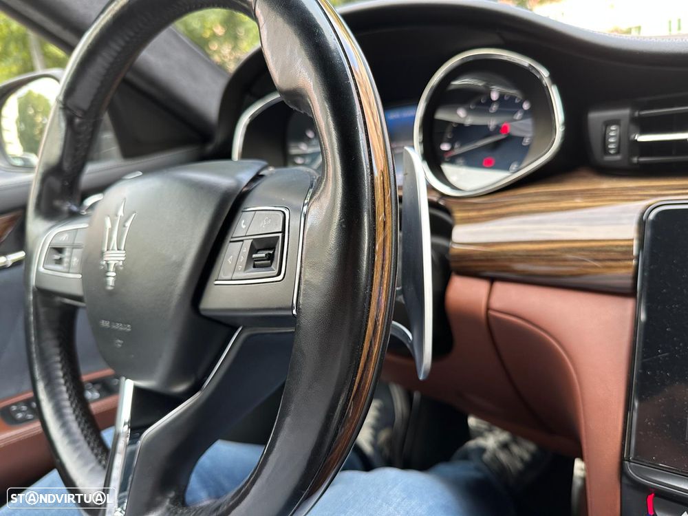 Maserati Quattroporte 3.0 V6 D GranLusso - 10