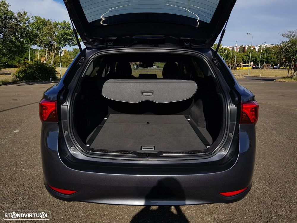 Toyota Avensis Touring Sports 2.0 D-4D Exclusive - 51