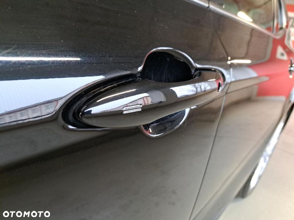 Toyota Camry 2.5 Hybrid Executive CVT - 37