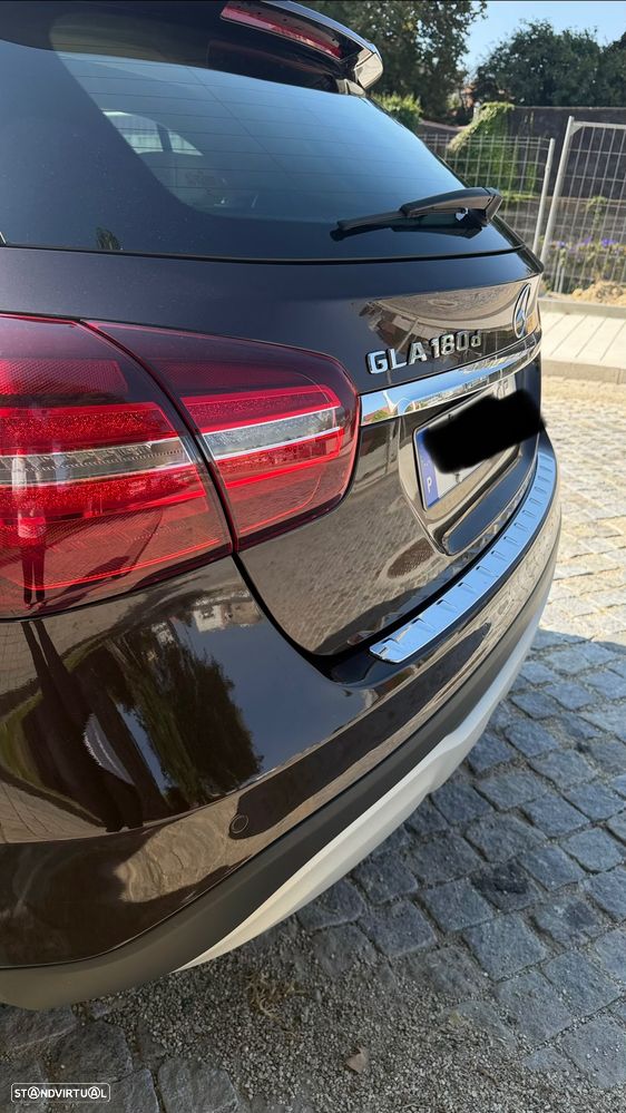 Mercedes-Benz GLA 180 CDi Aut. - 8