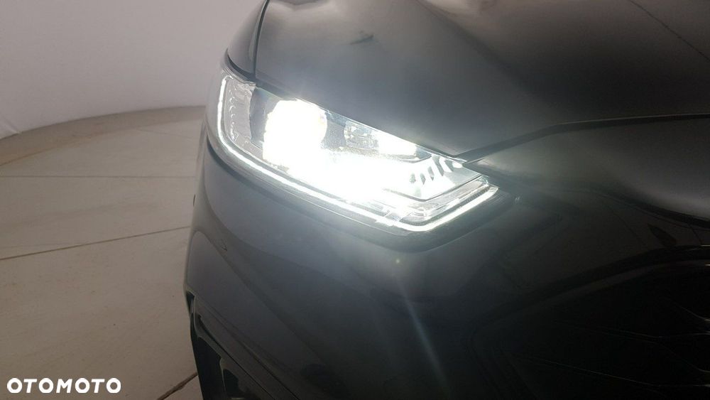 Ford Mondeo - 11