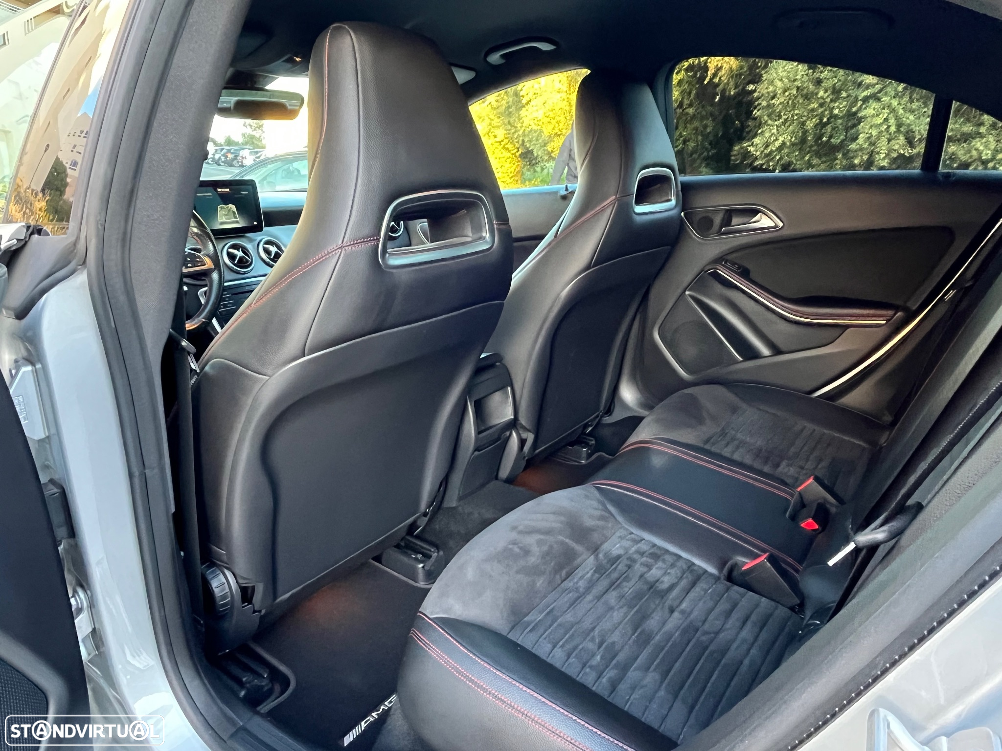 Mercedes-Benz CLA 180 d AMG Line - 31