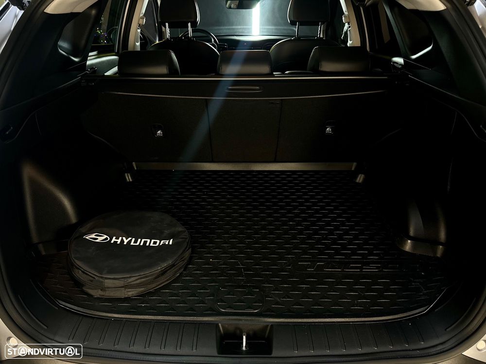 Hyundai Tucson - 24