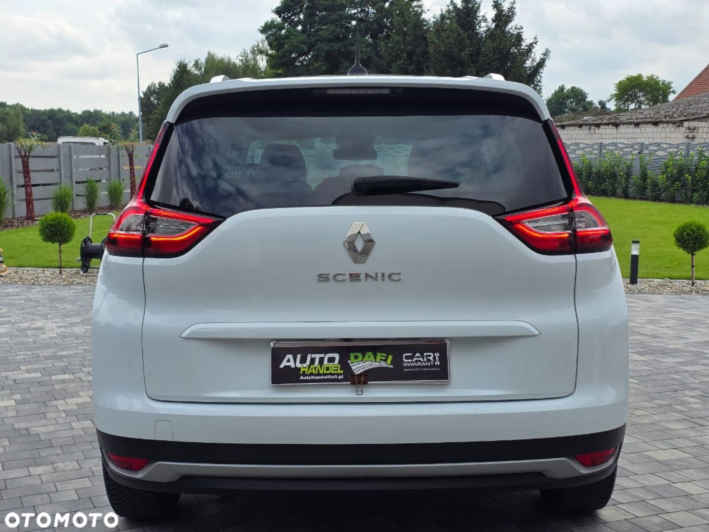 Renault Grand Scenic - 5