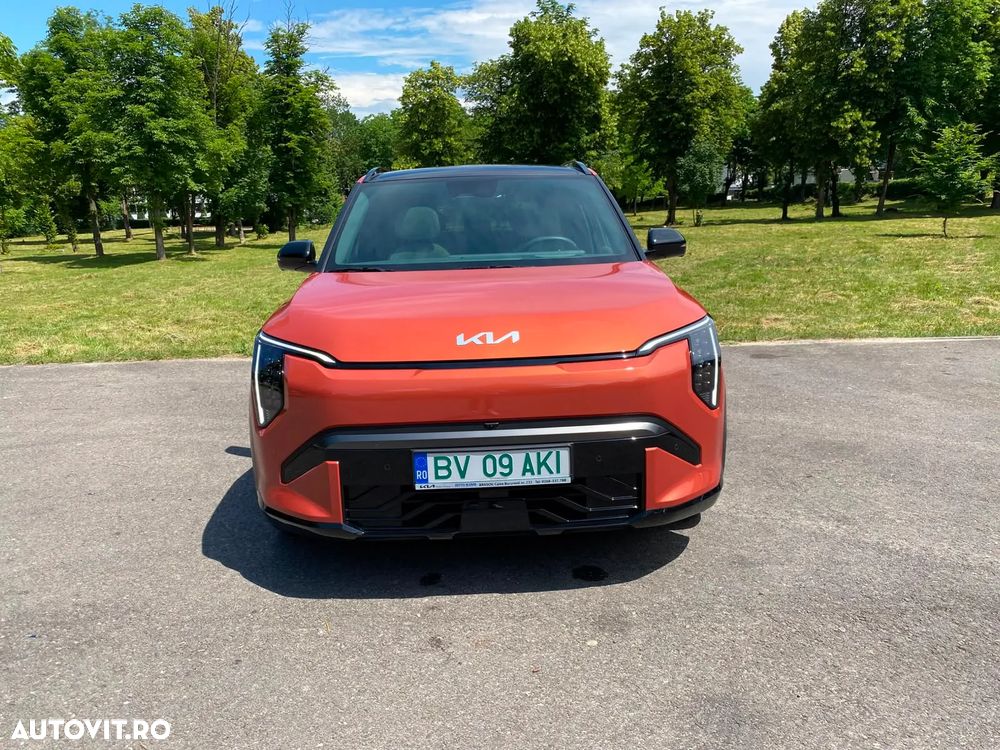 Kia EV3 81.4 kWh 4x2 AT GT Line - 2