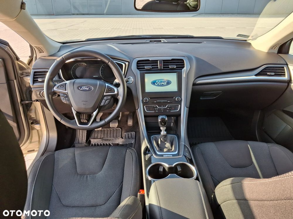 Ford Mondeo 1.5 EcoBoost Titanium - 12