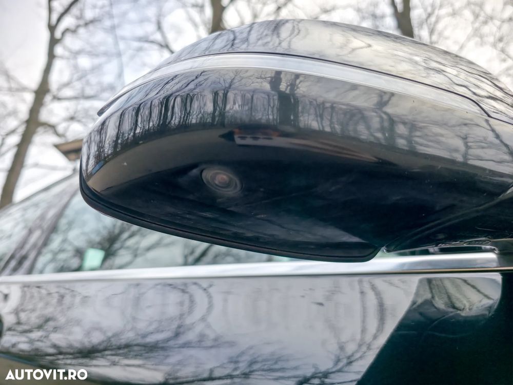 BMW Seria 5 530d xDrive AT - 25