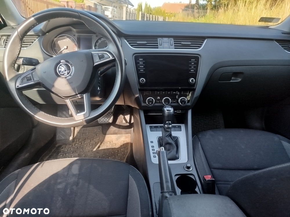 Skoda Octavia 2.0 TSI 4x4 Ambition DSG - 19