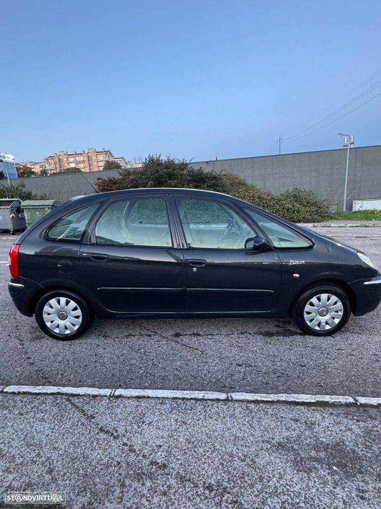 Citroën Xsara Picasso 1.6 Exclusive - 3