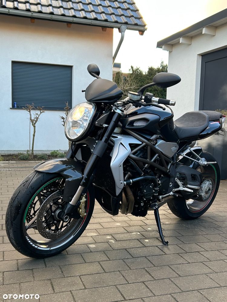 MV AGUSTA Brutale - 2