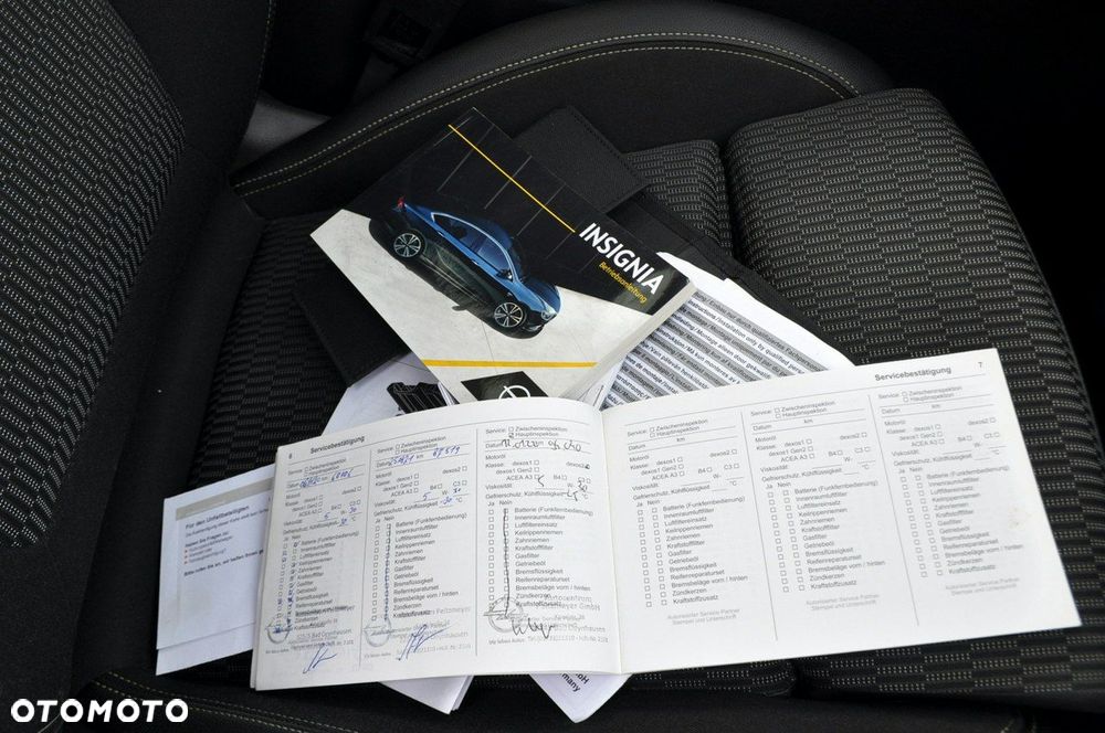 Opel Insignia - 40