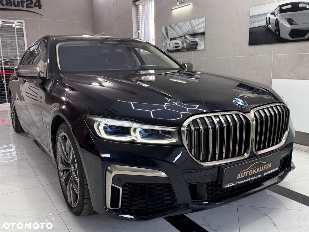 BMW Seria 7 - 11