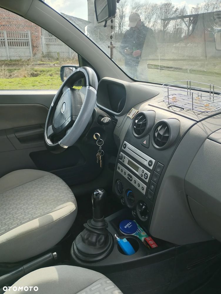 Ford Fusion 1.6 TDCI Trend - 5