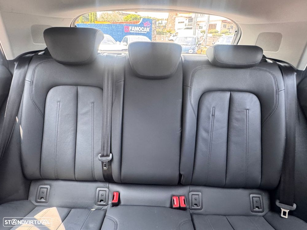 Audi Q3 Sportback 45 TFSIe S tronic - 11