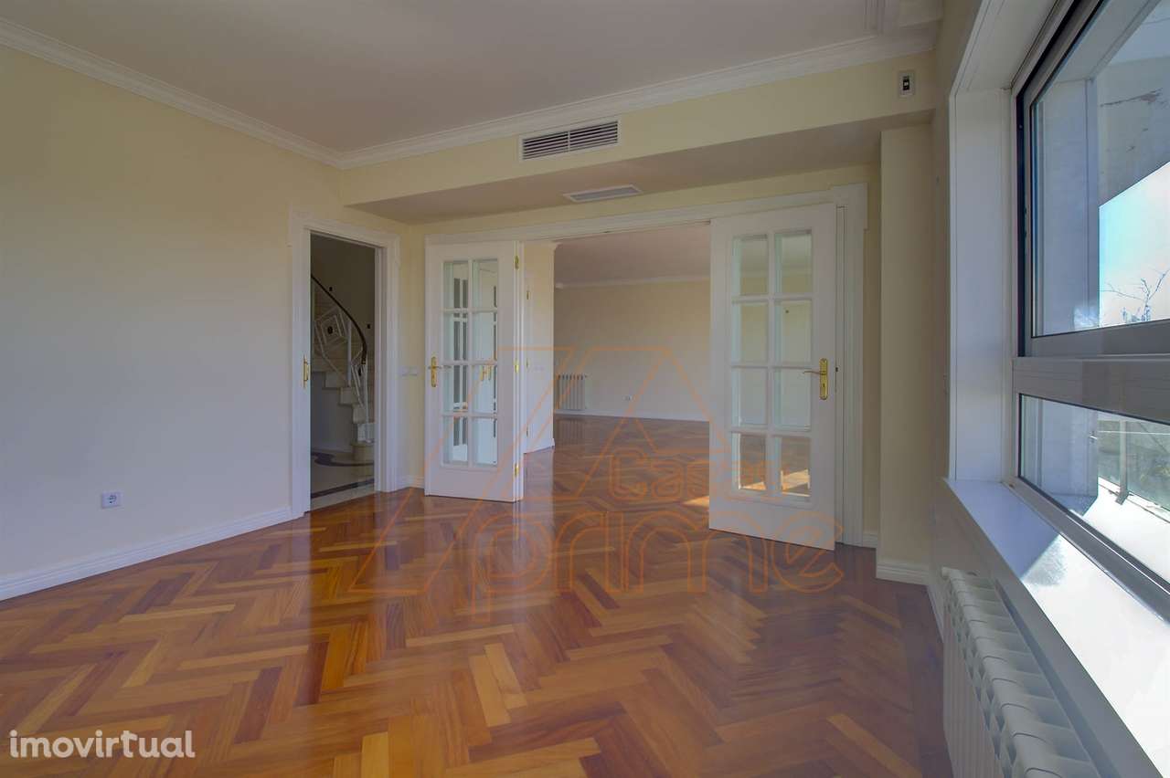 Apartamento T3 DUPLEX - Celas - Coimbra/Venda - Grande imagem: 4/31