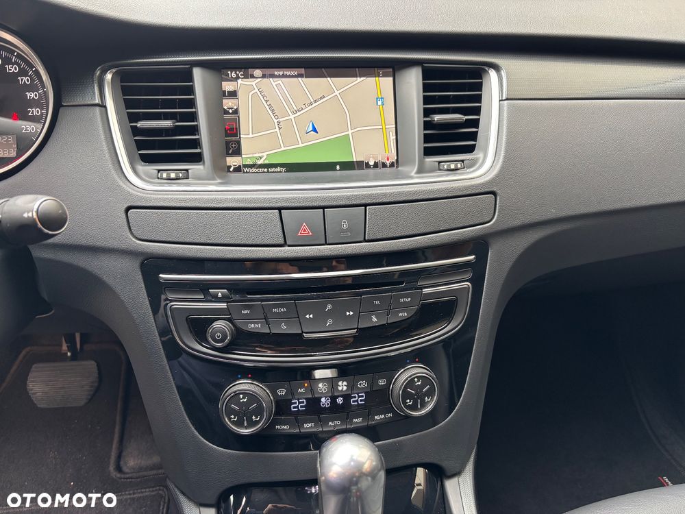 Peugeot 508 SW BlueHDi 180 EAT6 Stop&Start Allure - 23