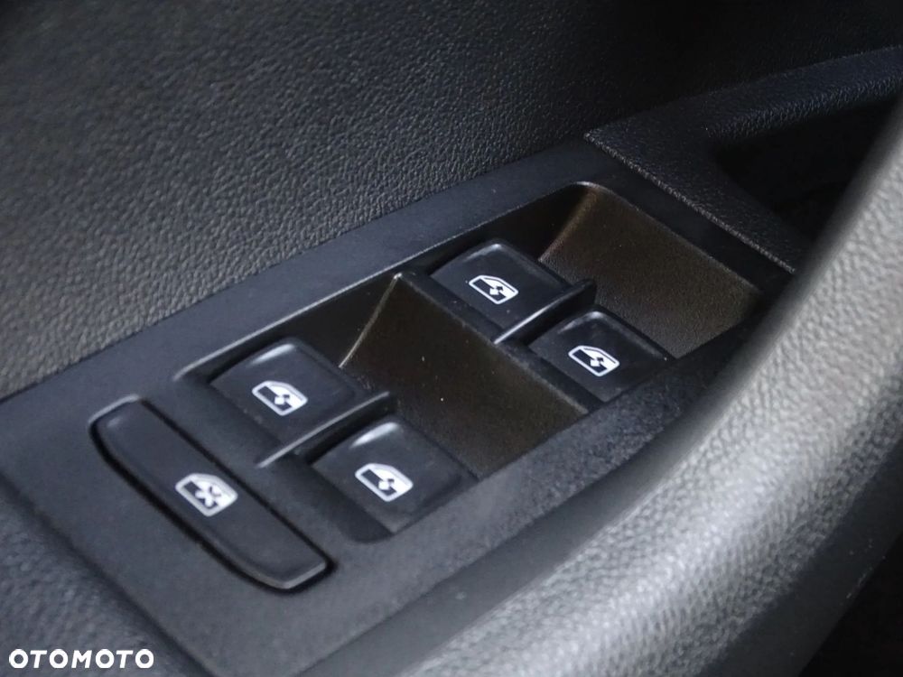 Skoda Octavia 1.5 TSI ACT Ambition DSG - 21