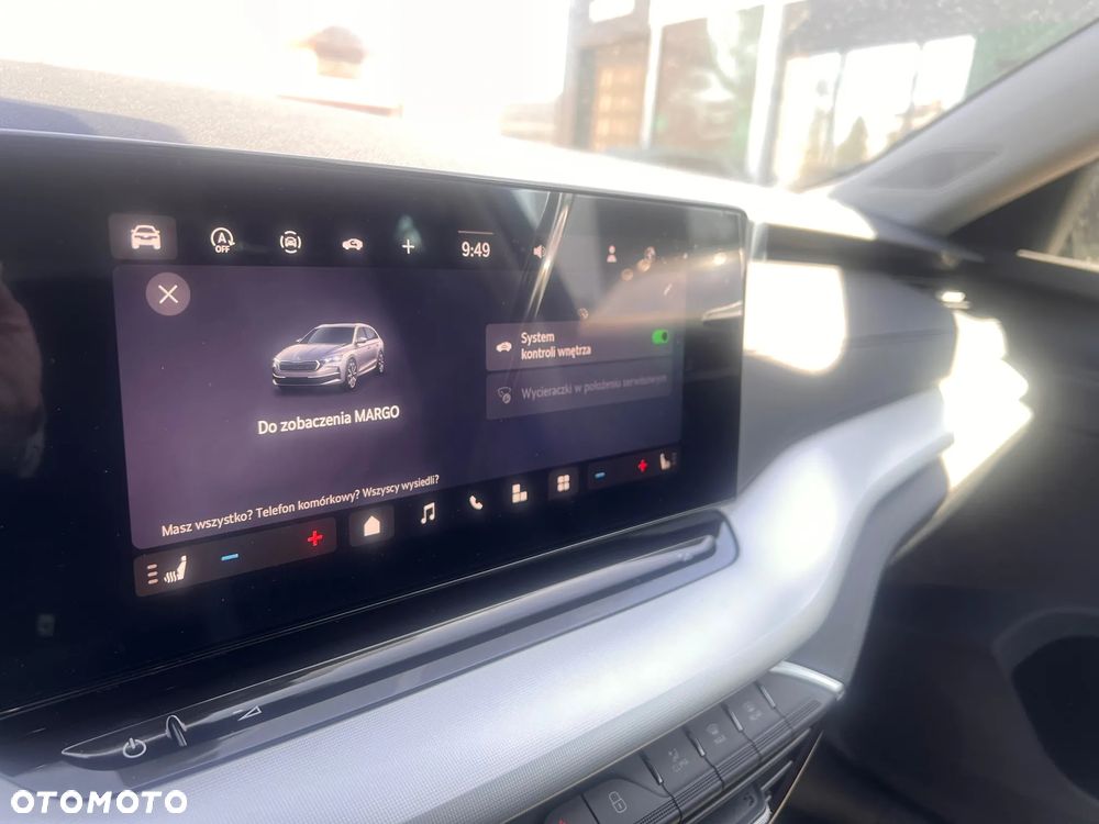 Skoda Octavia 1.5 TSI mHEV Drive Selection DSG - 11