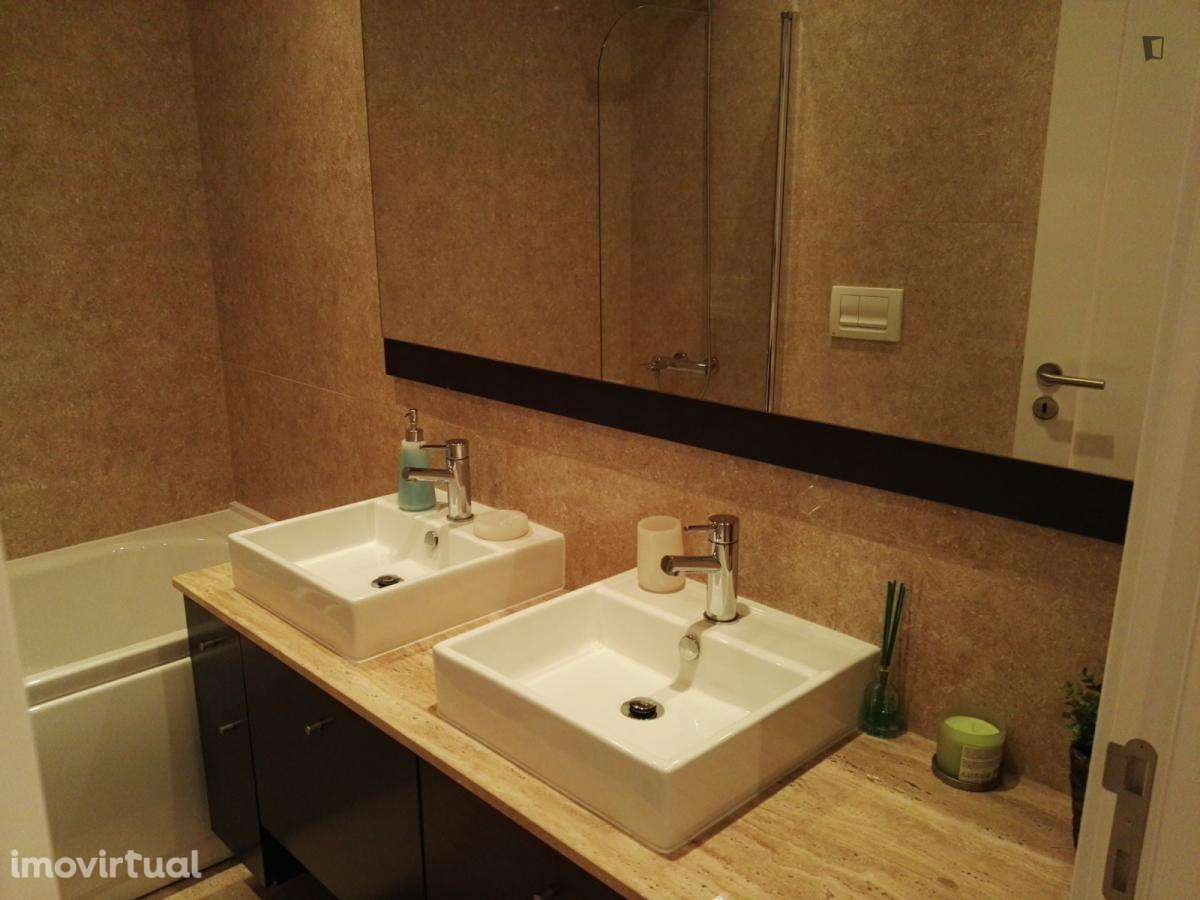 Apartamento com 2 quartos - localizado em Amadora Lisbon - Grande imagem: 2/29