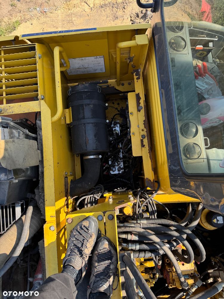 Komatsu PW180 - 16