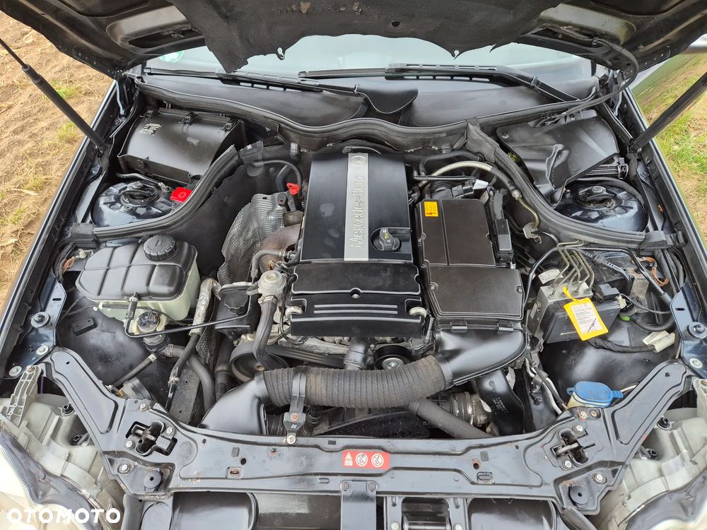 Mercedes-Benz CLK Coupe 200 Kompressor Automatik Avantgarde - 6