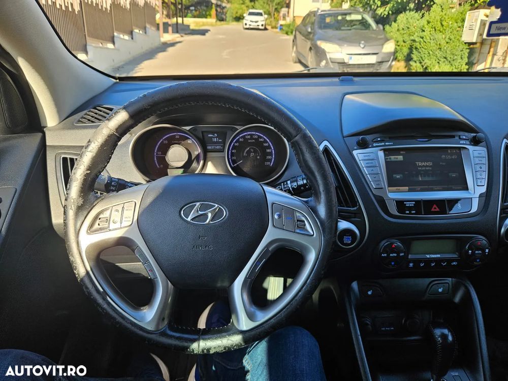 Hyundai ix35 - 18