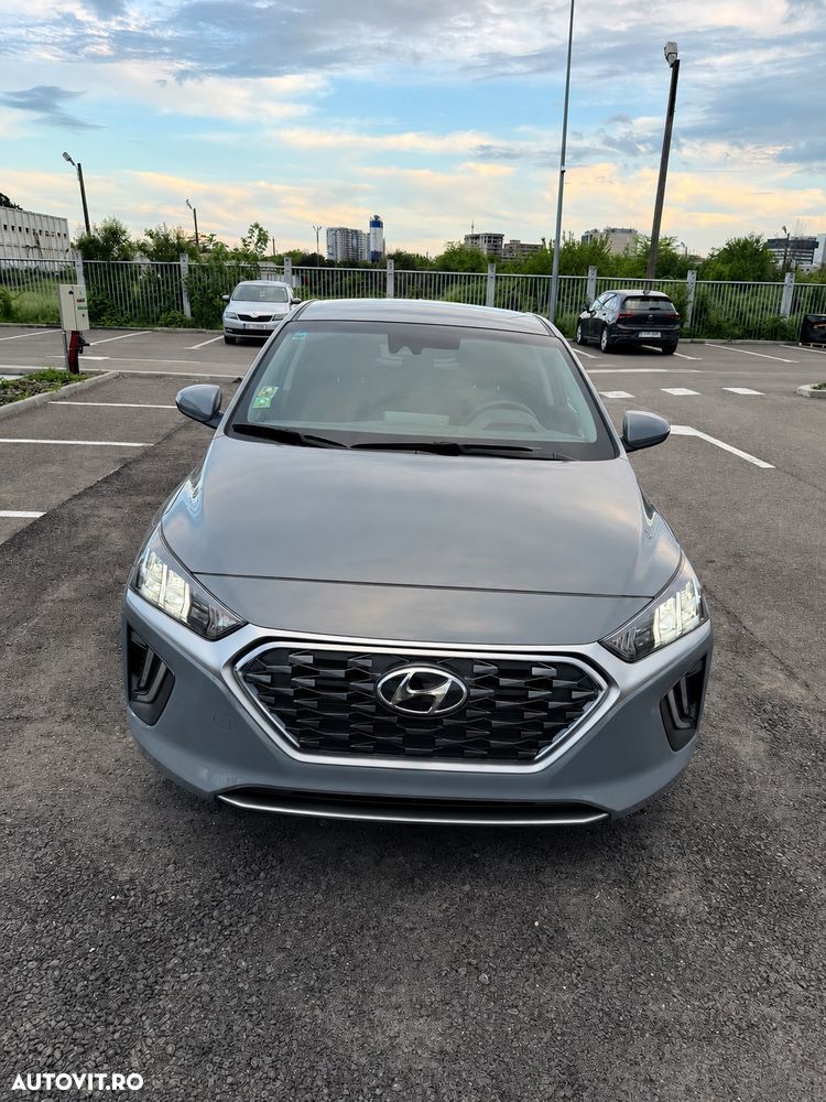 Hyundai IONIQ - 2