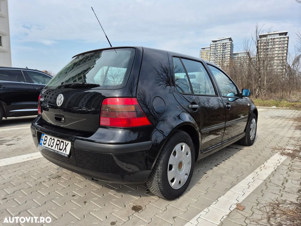 Volkswagen Golf 2.0 - 6