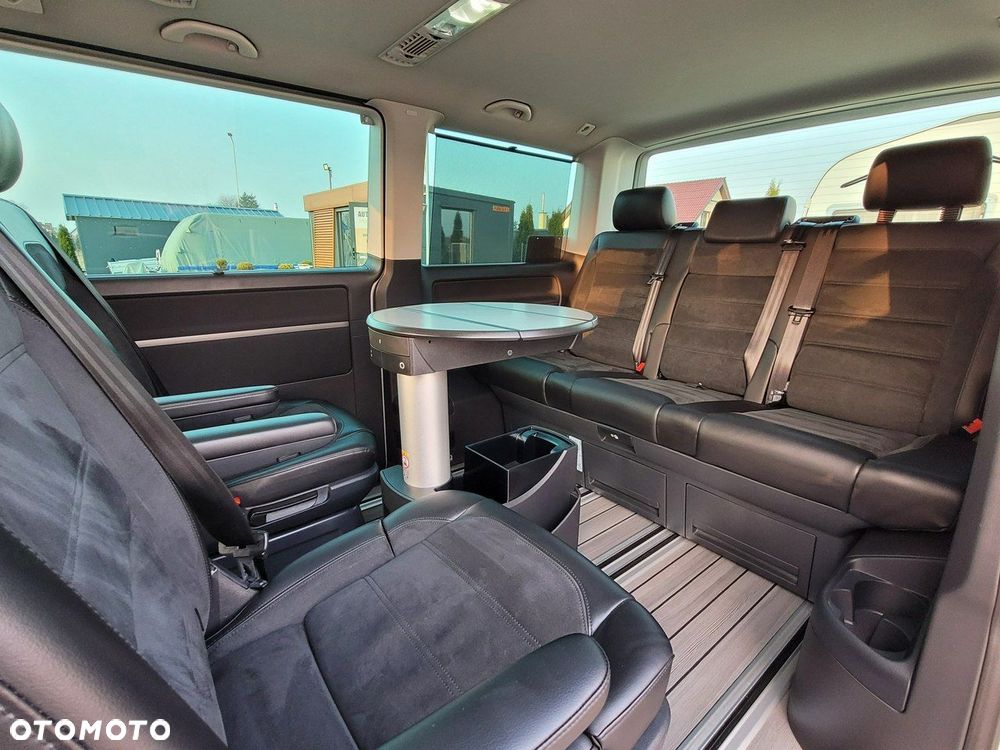 Volkswagen Multivan - 20