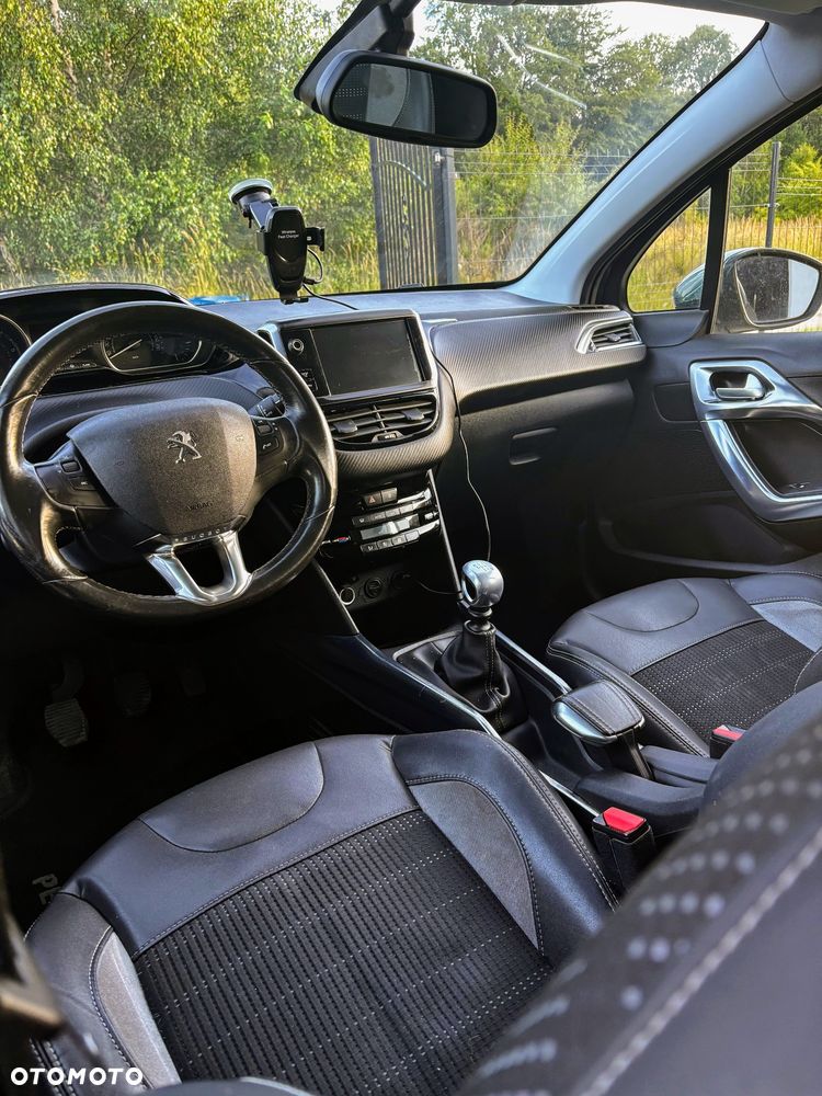 Peugeot 2008 1.6 e-HDi Allure S&S - 7