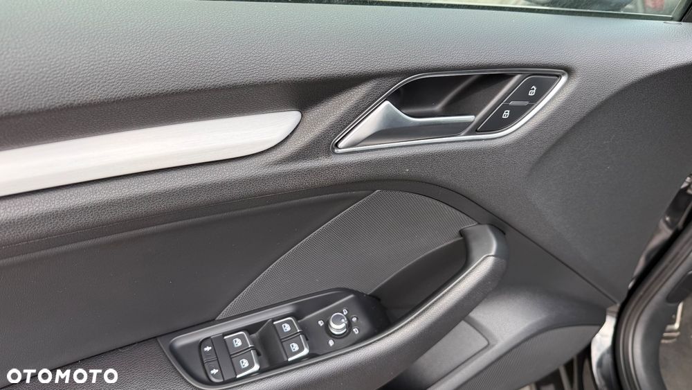 Audi A3 Limousine 2.0 TDI S tronic S line Sportpaket - 13