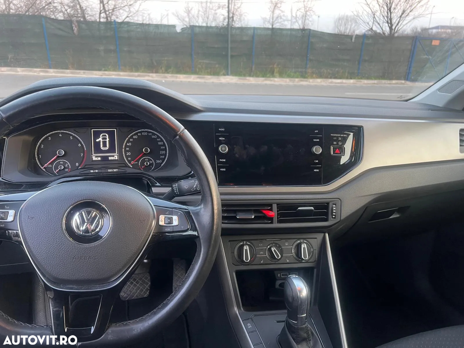 Volkswagen Polo 1.0 TSI DSG Comfortline - 5