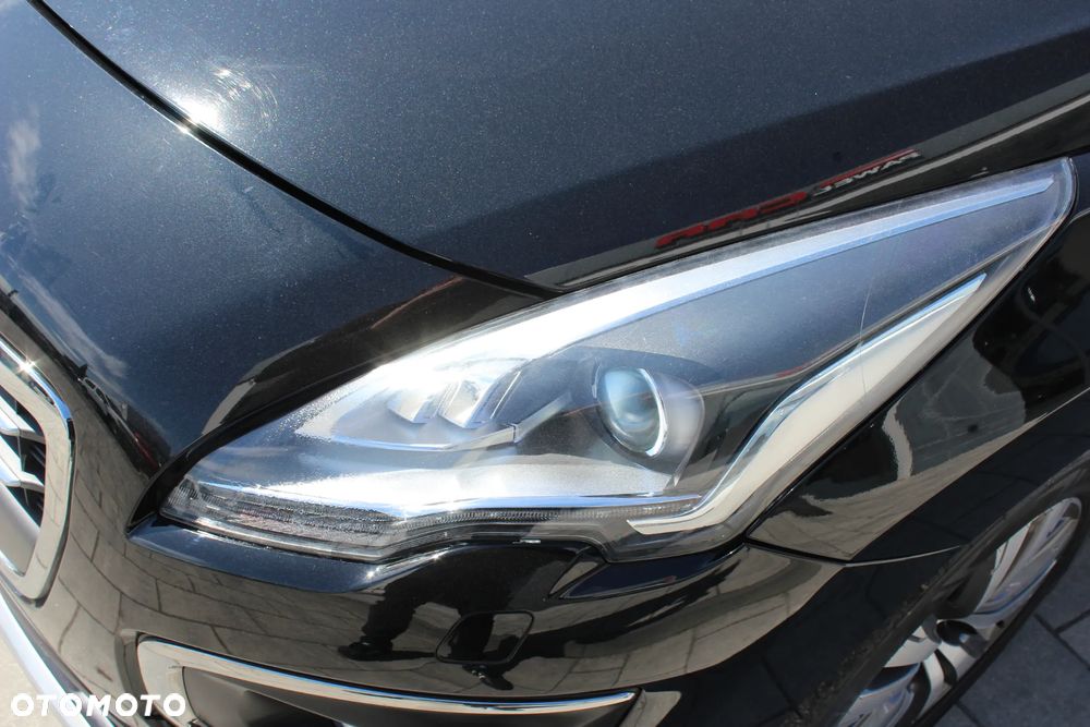 Peugeot 3008 1.6 Premium+ - 33