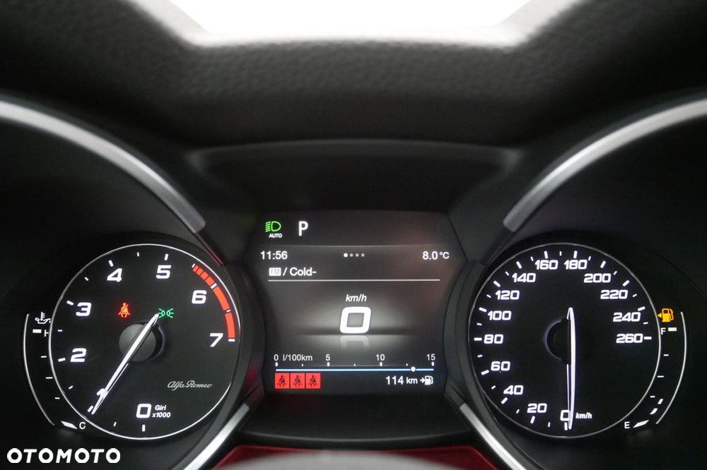 Alfa Romeo Stelvio 2.0 Turbo B-Tech Edition Q4 - 9