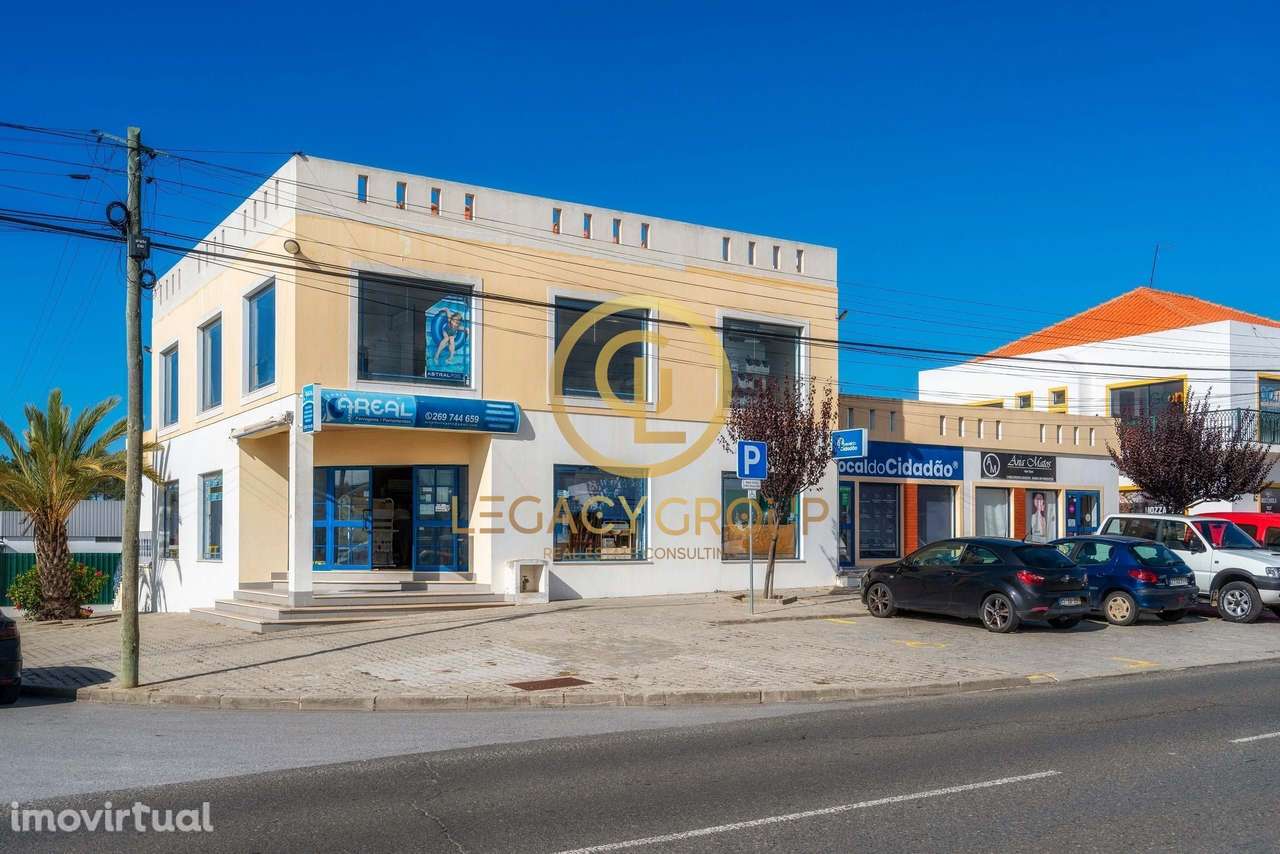 Espaço Comercial C/3 Lojas Independentes - Vila Nova de Santo André - Grande imagem: 4/60